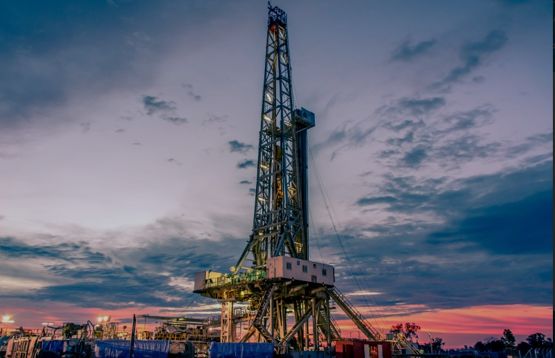 Twilight drilling rig operations